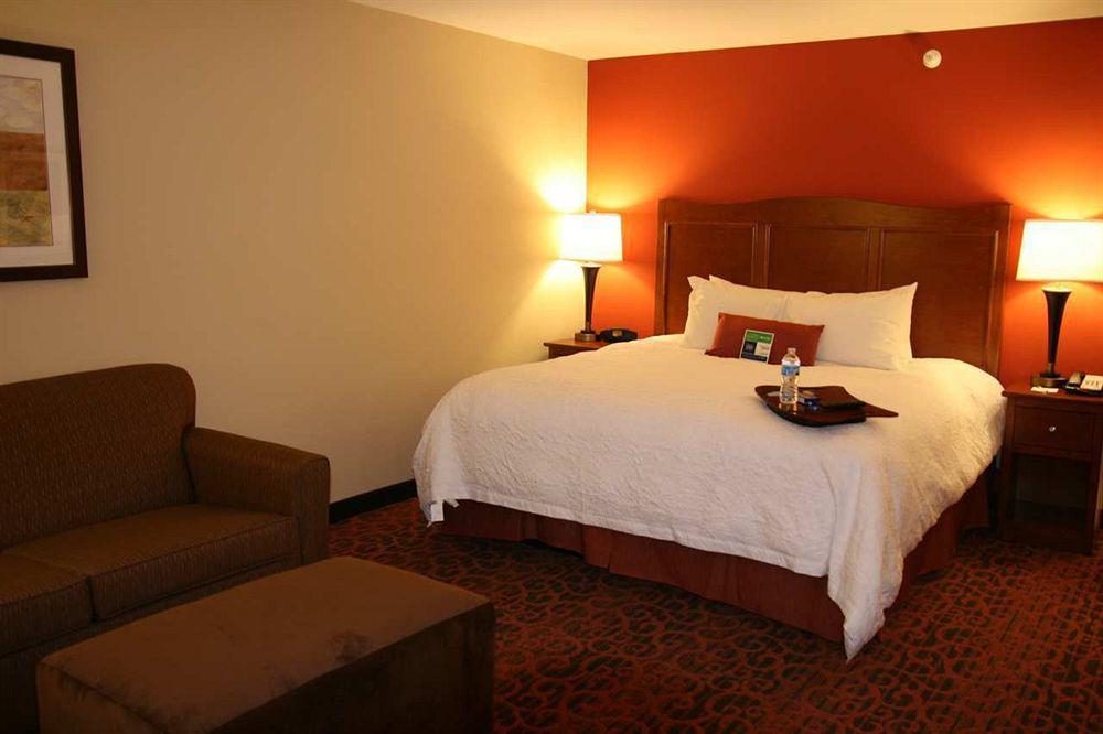 Hampton Inn Muscatine Pokój zdjęcie