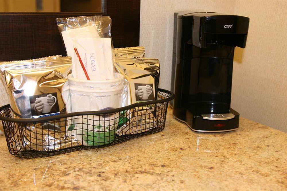 Hampton Inn Muscatine Zewnętrze zdjęcie