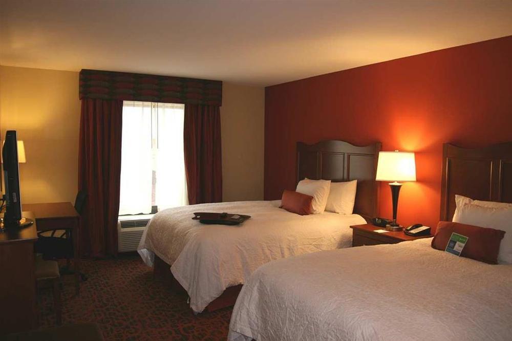 Hampton Inn Muscatine Pokój zdjęcie