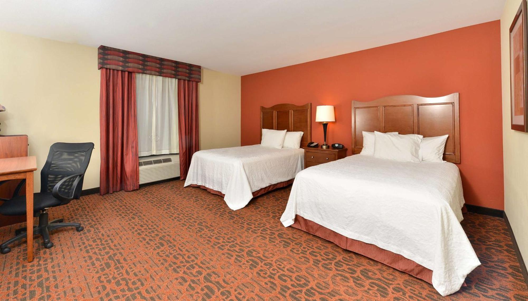 Hampton Inn Muscatine Zewnętrze zdjęcie