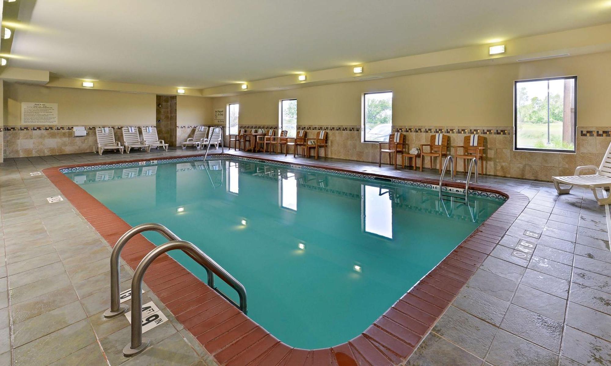 Hampton Inn Muscatine Zewnętrze zdjęcie